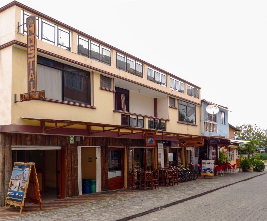 Hostal Leon Dormido Puerto Baquerizo Moreno Ngoại thất bức ảnh